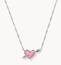 KENDRA SCOTT Ari Heart Arrow Necklace