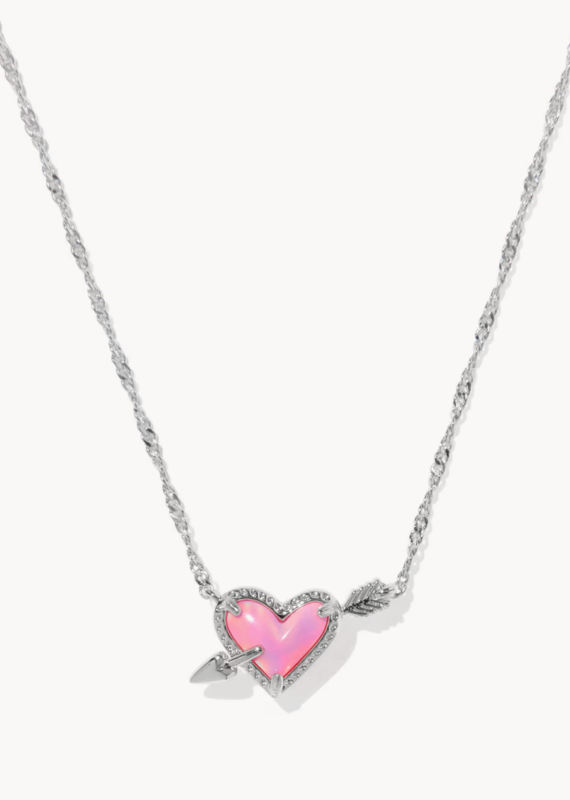 KENDRA SCOTT Ari Heart Arrow Necklace
