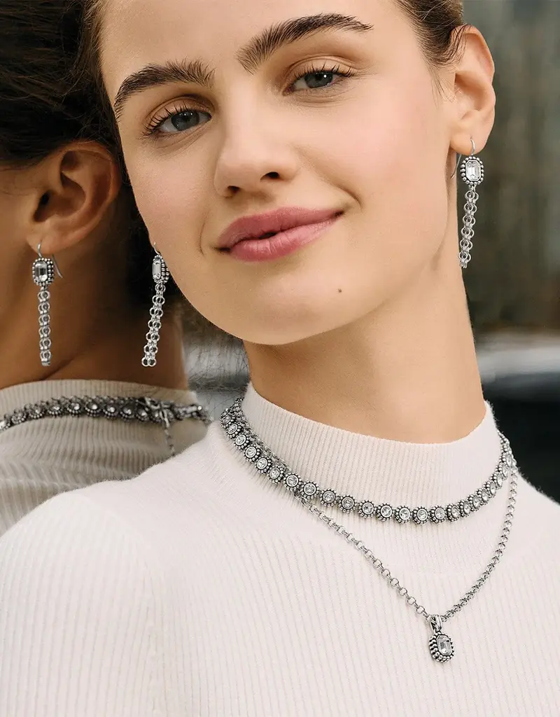 Twinkle Luxe Necklace