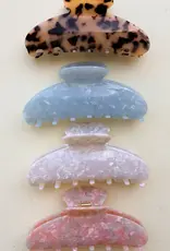 J.HOFFMAN'S Oversized Claw- Cream Pearl