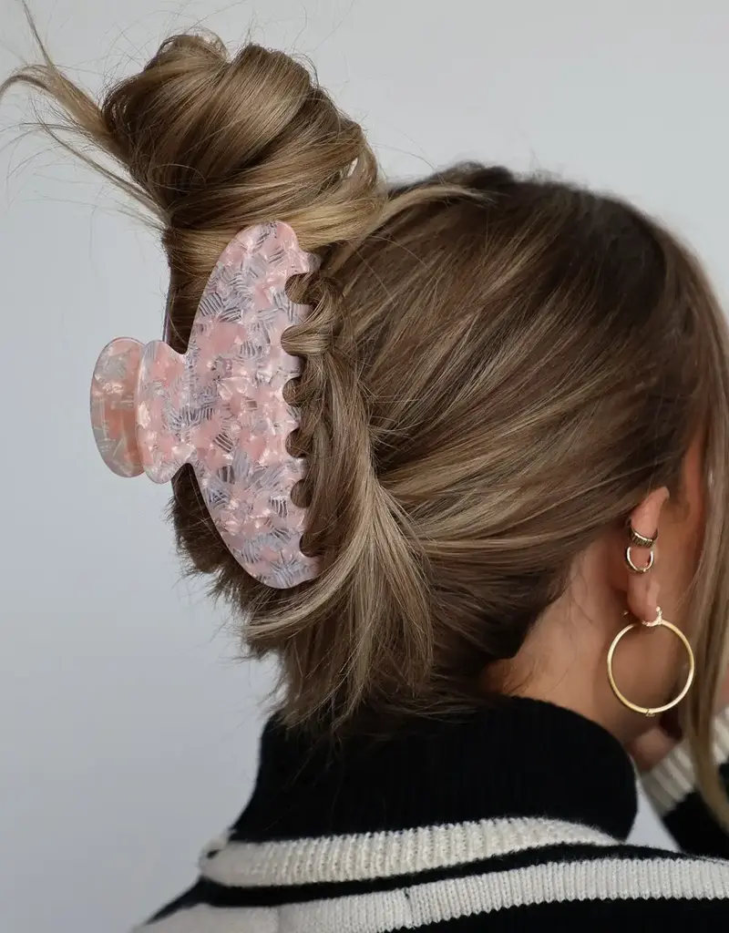 J.HOFFMAN'S Oversized Claw- Pink Pearl