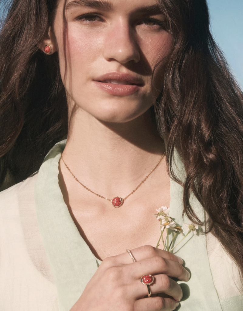 KENDRA SCOTT Ladybug Short Pendant Necklace in Red Vermillion Magnesite