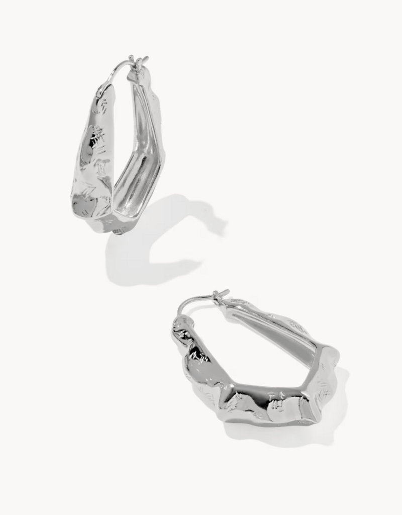 KENDRA SCOTT Adriana Scalloped Frame Hoop