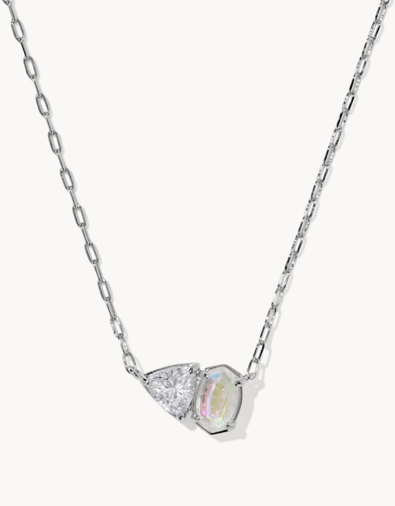 KENDRA SCOTT Tatum Short Pendant Necklace in Silver