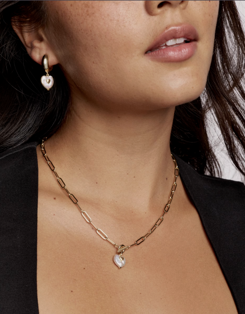 KENDRA SCOTT Sasha Heart Necklace