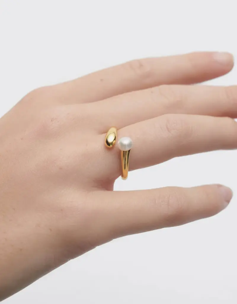 J.HOFFMAN'S La Perla Ring- Gold Vermeil