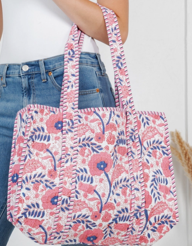 J.HOFFMAN'S Tulip Quilted Tote