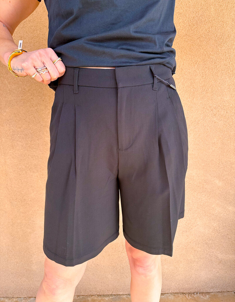 J.HOFFMAN'S Bernie Bermuda Short- Black