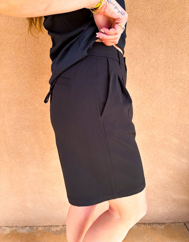 J.HOFFMAN'S Bernie Bermuda Short- Black