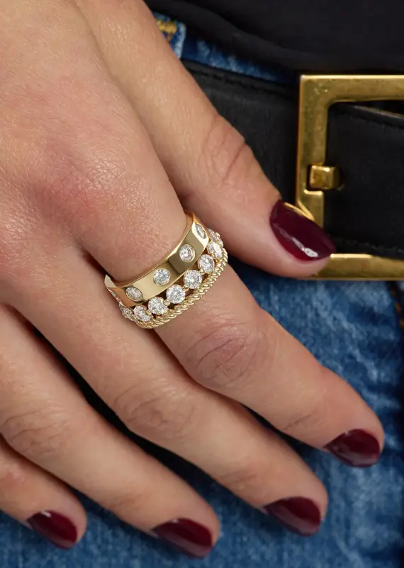 J.HOFFMAN'S Ashley Venice Ring in White CZ