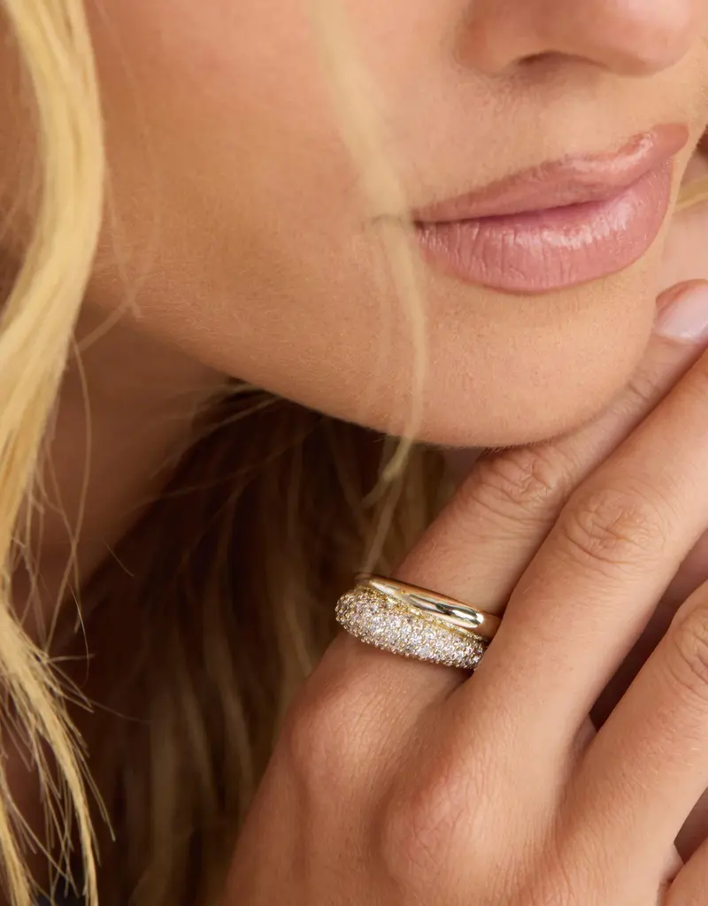 J.HOFFMAN'S Norah Loves a Pave Double Ring- White