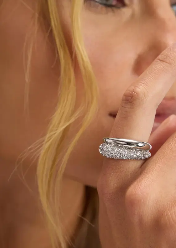 J.HOFFMAN'S Norah Loves a Pave Double Ring- White