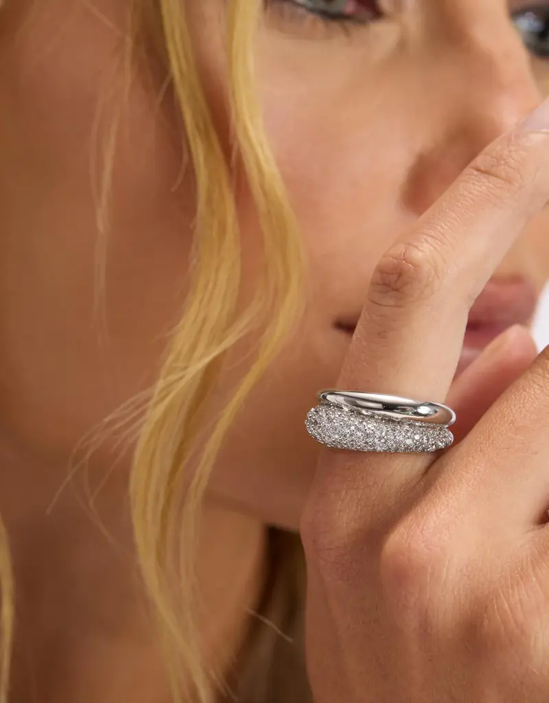 J.HOFFMAN'S Norah Loves a Pave Double Ring- White