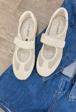 J.HOFFMAN'S Patricia Shoe- Off White