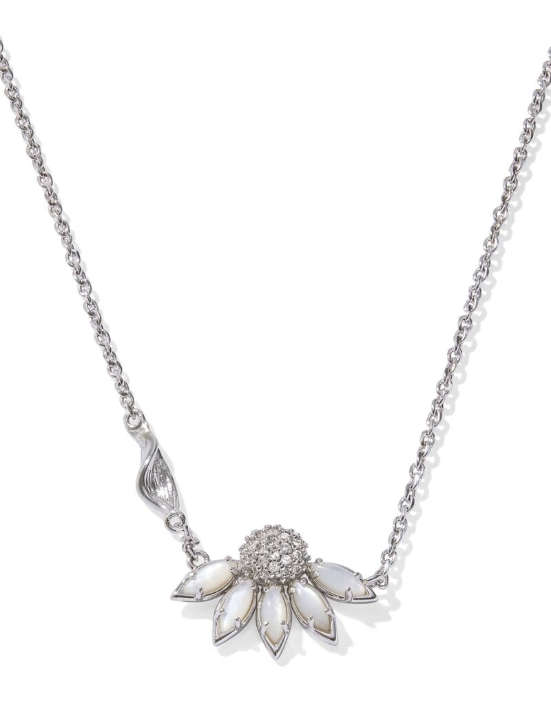 KENDRA SCOTT Anya Flower Pendant Necklace