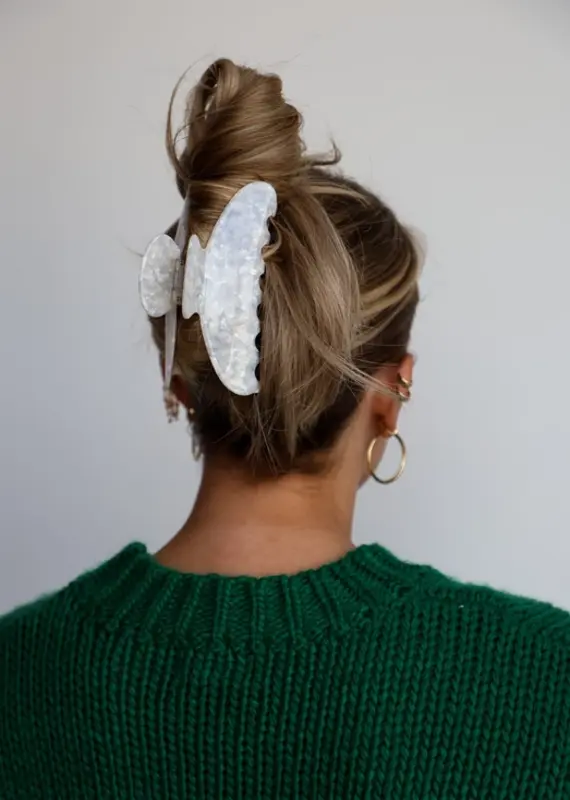 J.HOFFMAN'S Oversized Claw- Pearl