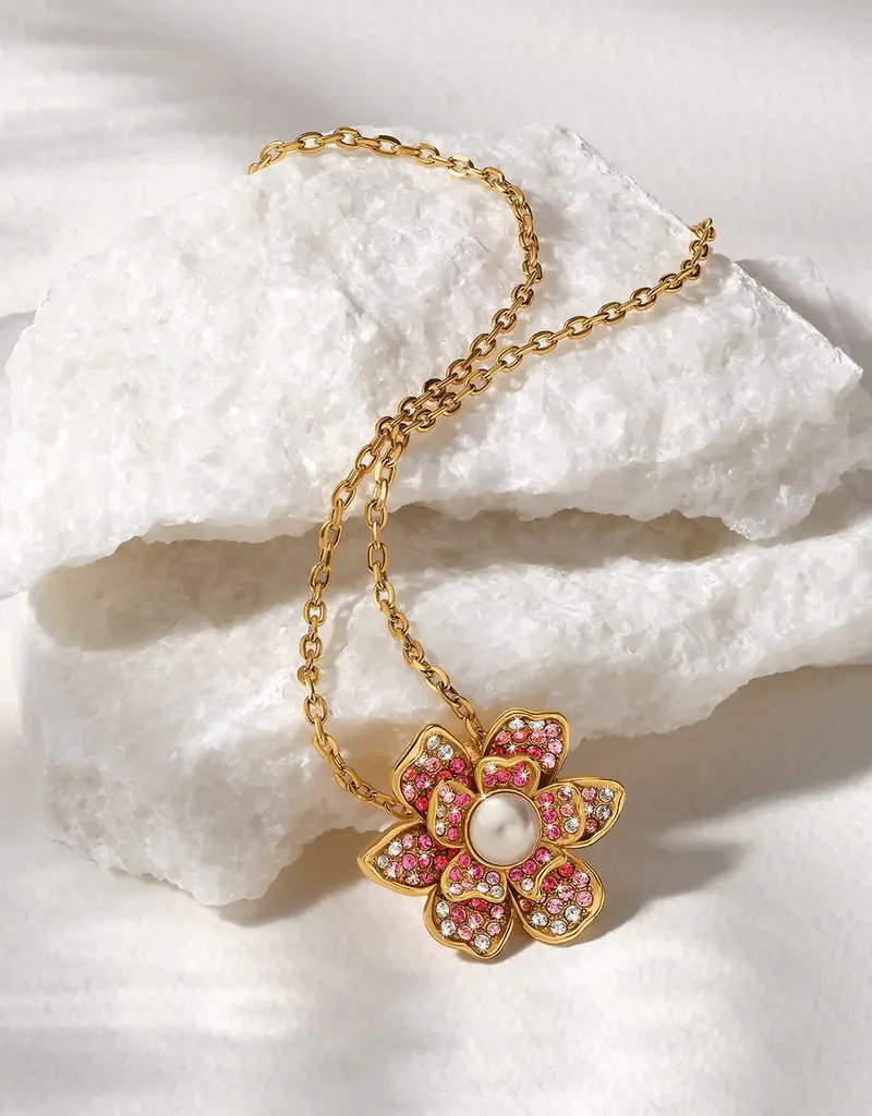 Everbloom Pearl Pink Necklace