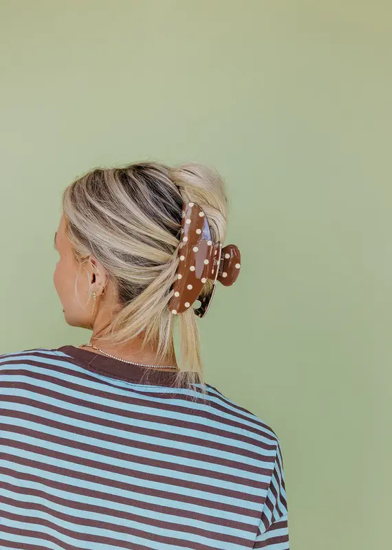 J.HOFFMAN'S Oversized Claw- Brown & Cream Polka Dot