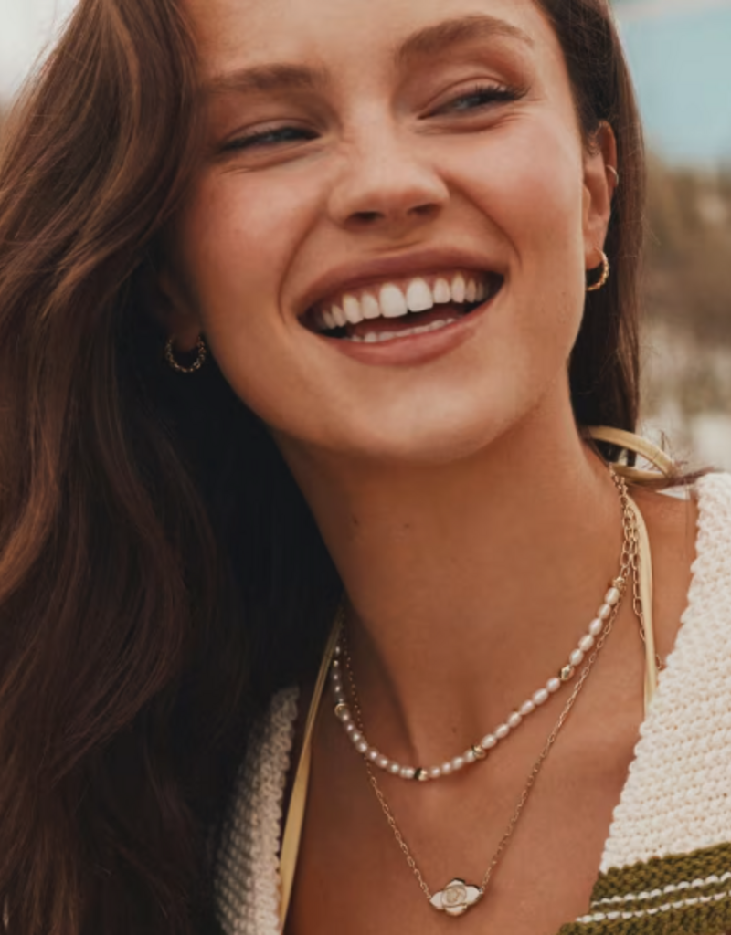 KENDRA SCOTT Gabriella Pearl Strand Necklace