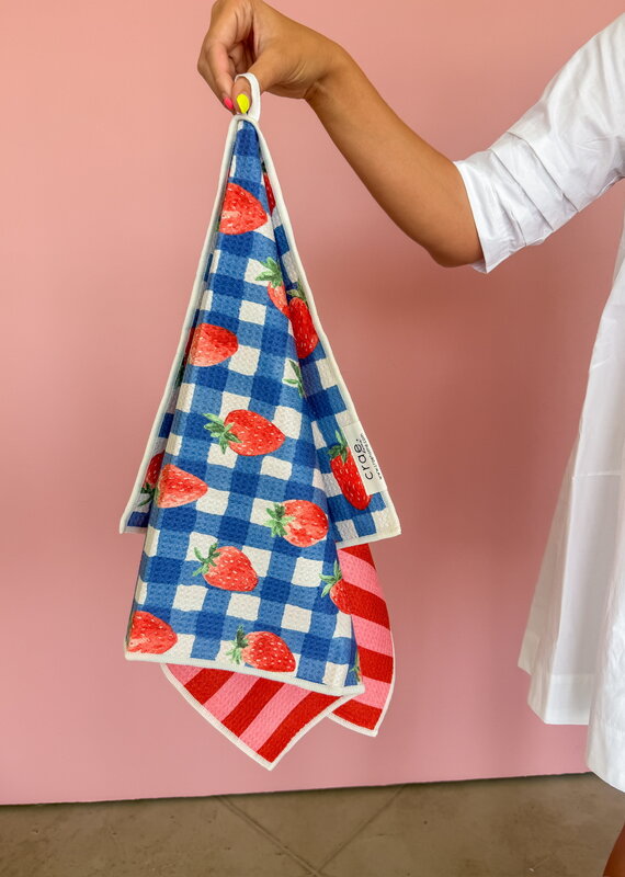 J.HOFFMAN'S Berry Sweet Picnic Reversible Hand Towel