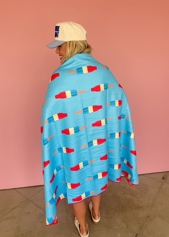 J.HOFFMAN'S Bomb Poppin Pool Towel
