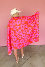 J.HOFFMAN'S Pop Art Petals Pool Towel