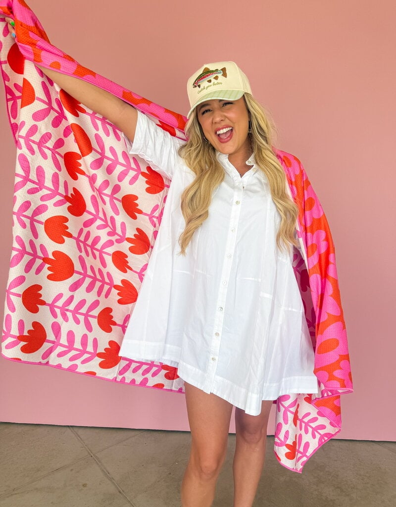 J.HOFFMAN'S Pop Art Petals Pool Towel