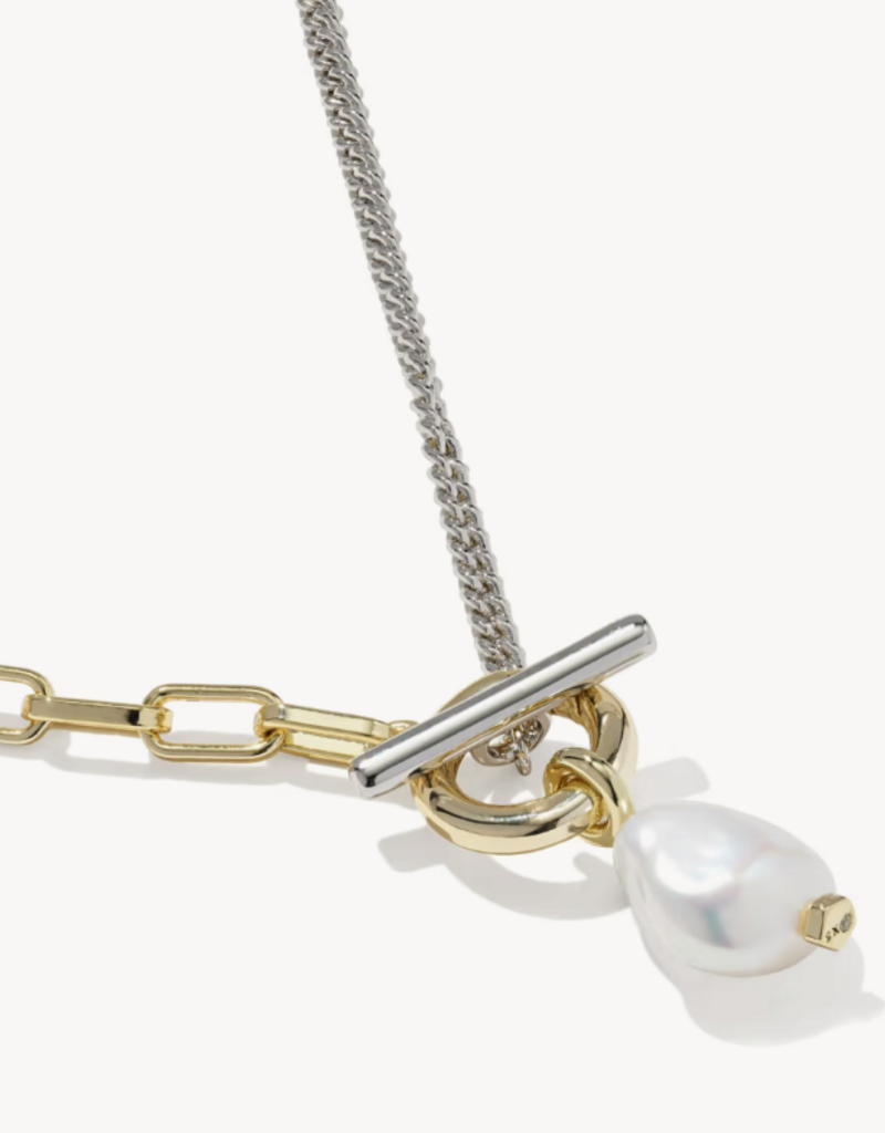 KENDRA SCOTT Leighton Pearl Chain Necklace