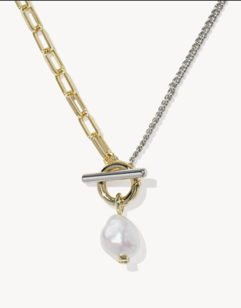 KENDRA SCOTT Leighton Pearl Chain Necklace