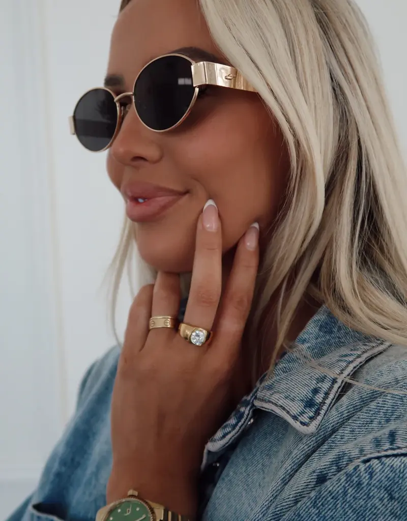J.HOFFMAN'S Bling Ring