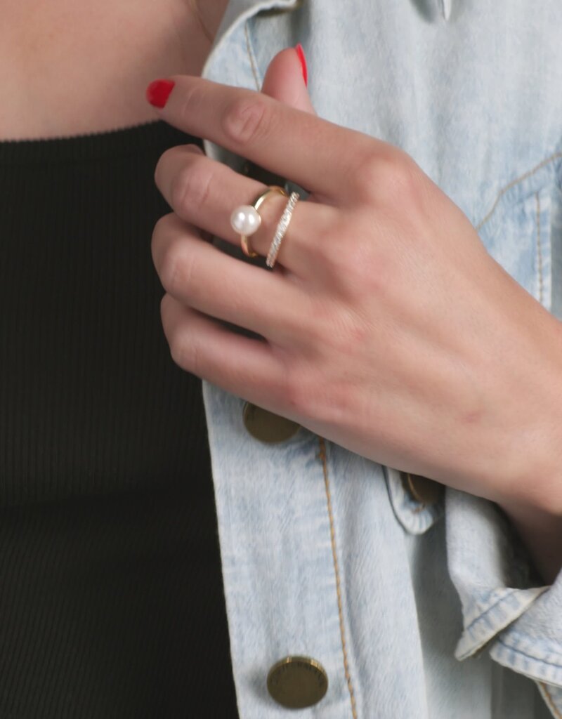 J.HOFFMAN'S Perfect Pearl Stacked Ring in Gold