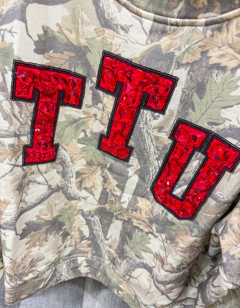 J.HOFFMAN'S Queen of Sparkles Texas Tech Camo Mockneck