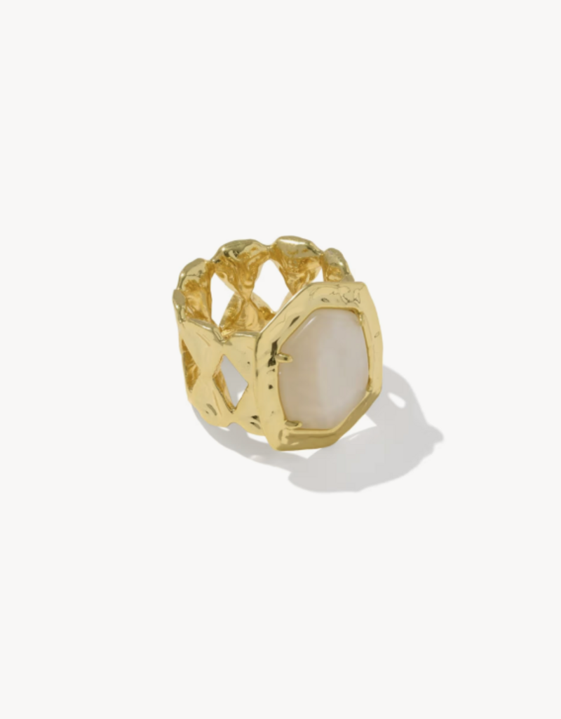 KENDRA SCOTT Tiger Stripe Daphne Cocktail Ring in Gold