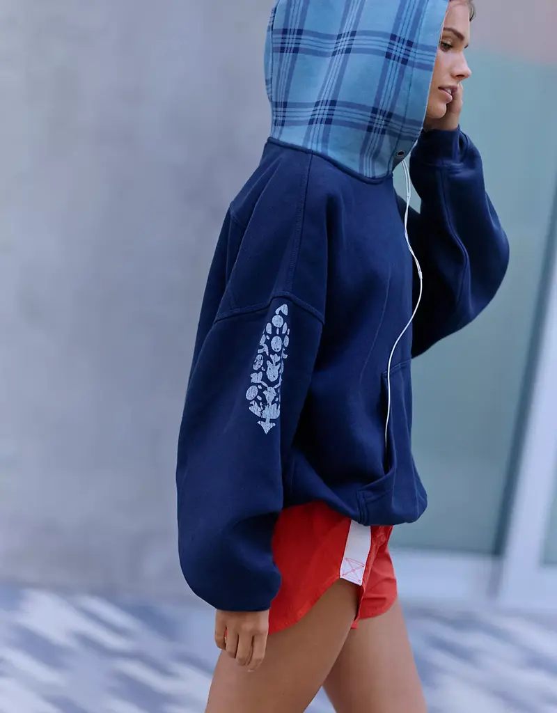 J.HOFFMAN'S FPM Plaid Hoodie Final Call in Midnight Navy