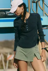 J.HOFFMAN'S FPM Cool Down Solid Crewneck in Black