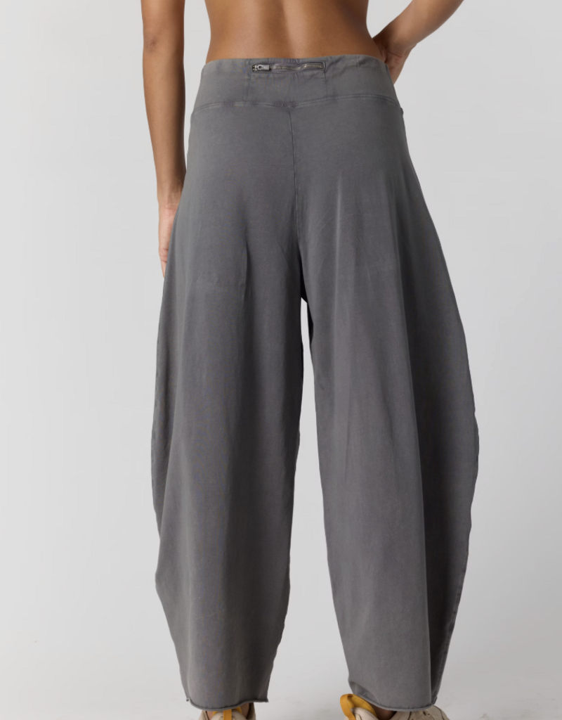 J.HOFFMAN'S FPM Hot Shot Easy Pant in Vintage Black