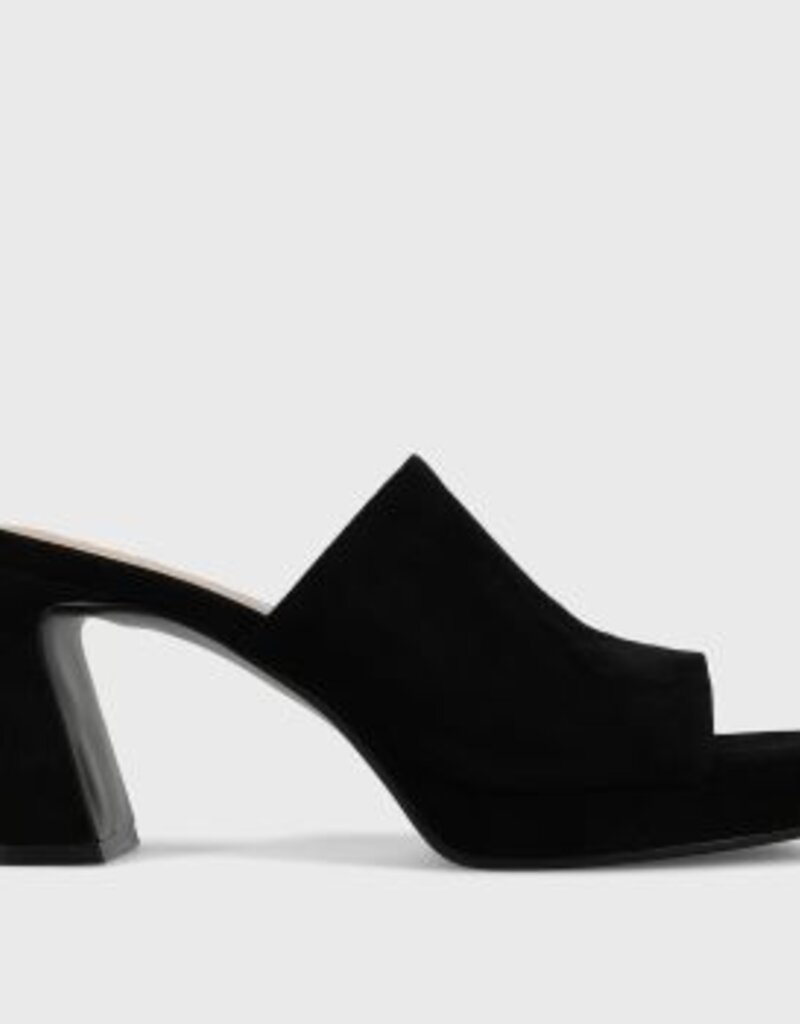 J.HOFFMAN'S Mantie in Black Suede