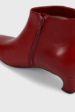 J.HOFFMAN'S Sadie in Cherry Red