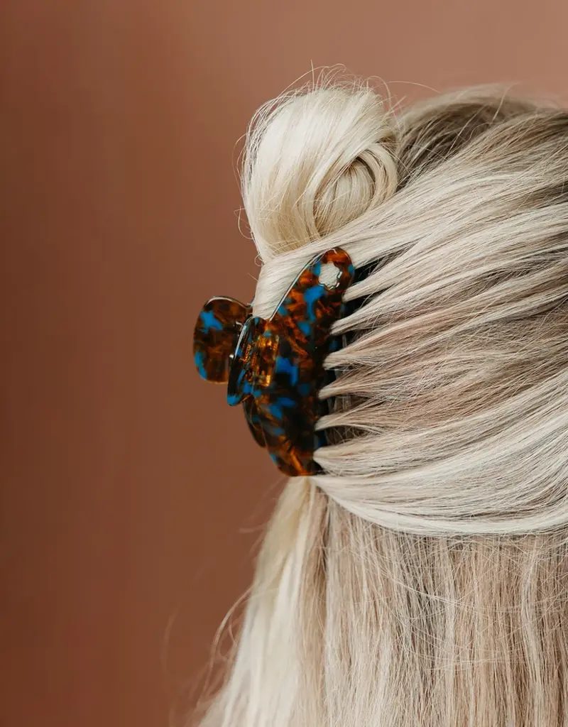 J.HOFFMAN'S House of Her Tortoise Teal Midi Claw