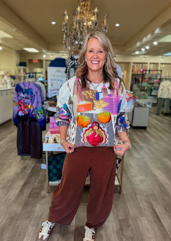 J.HOFFMAN'S Queen of Sparkles Thanksgiving Day Parade Sweatshirt