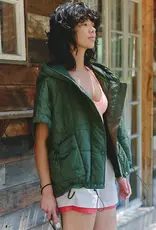 J.HOFFMAN'S FPM Happy Trails Poncho in Ivy