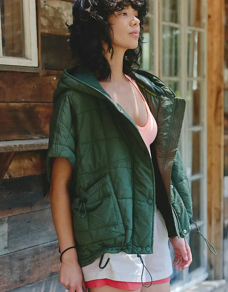 J.HOFFMAN'S FPM Happy Trails Poncho in Ivy