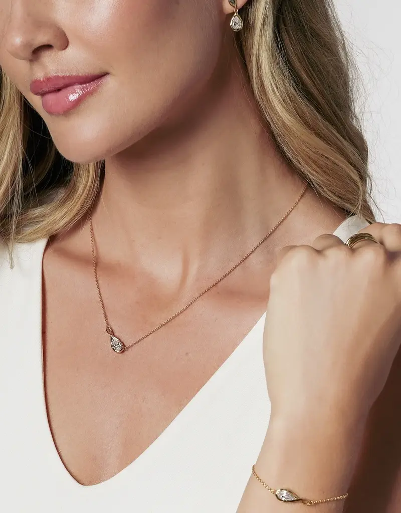 J.HOFFMAN'S Solace Tear Necklace
