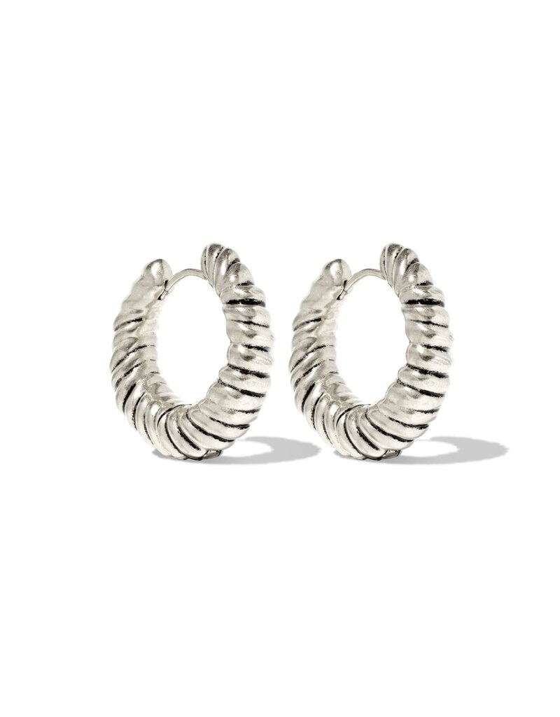 KENDRA SCOTT Sandy Hoop Earrings