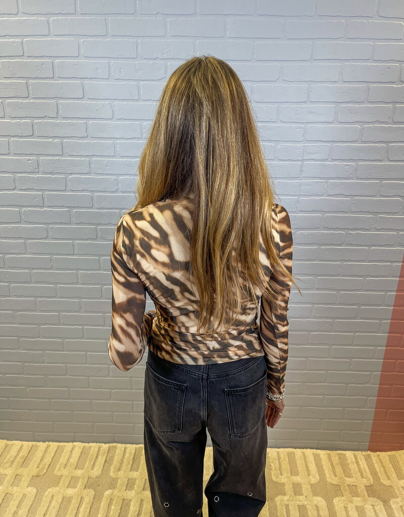 J.HOFFMAN'S Ruth Top in Shadow Zebra