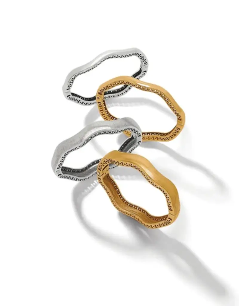Inner Circle Slim Hinged Bangle in Gold