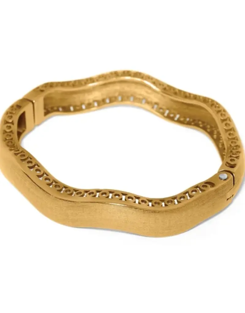 Inner Circle Wide Hinged Bangle in Gold