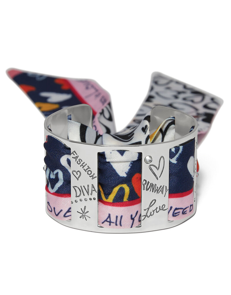 Fashionista Cover Girl Scarf Cuff
