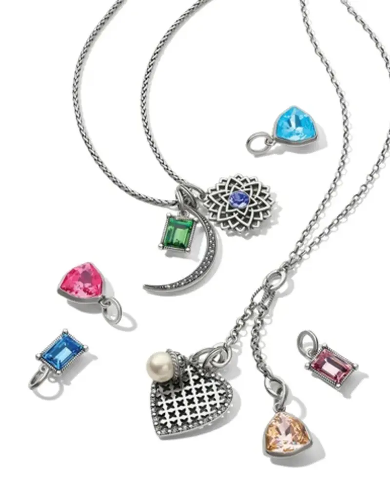 Estella Amulet in Vintage Rose