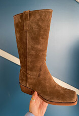 J.HOFFMAN'S Romie Boot in Chocolate Suede